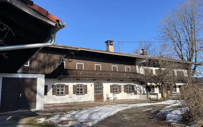 Charmanter alter Bauernhof in traumhafter Lage von Warngau