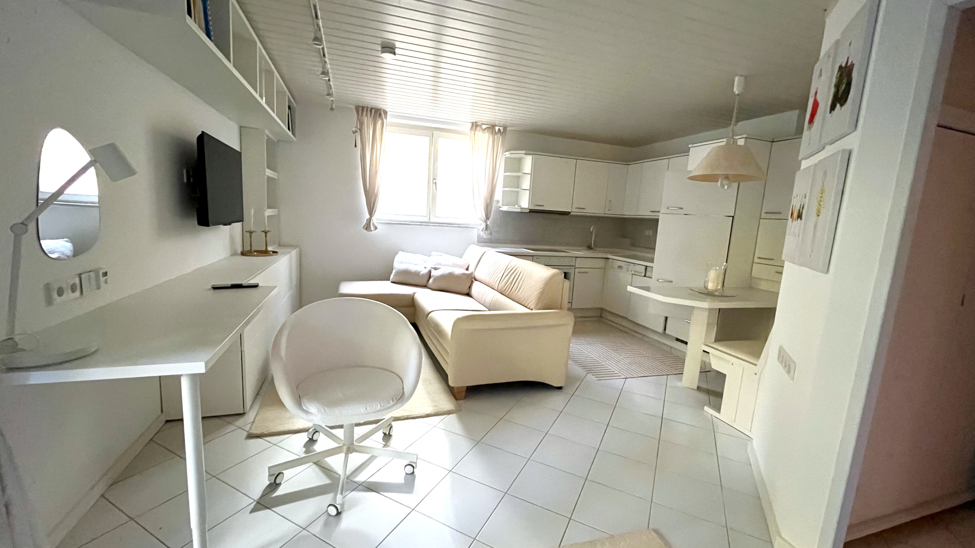 Großzügiges Landhaus in Waldrandlage Oberhaching/Ortsteil Oberbiberg Bild 4