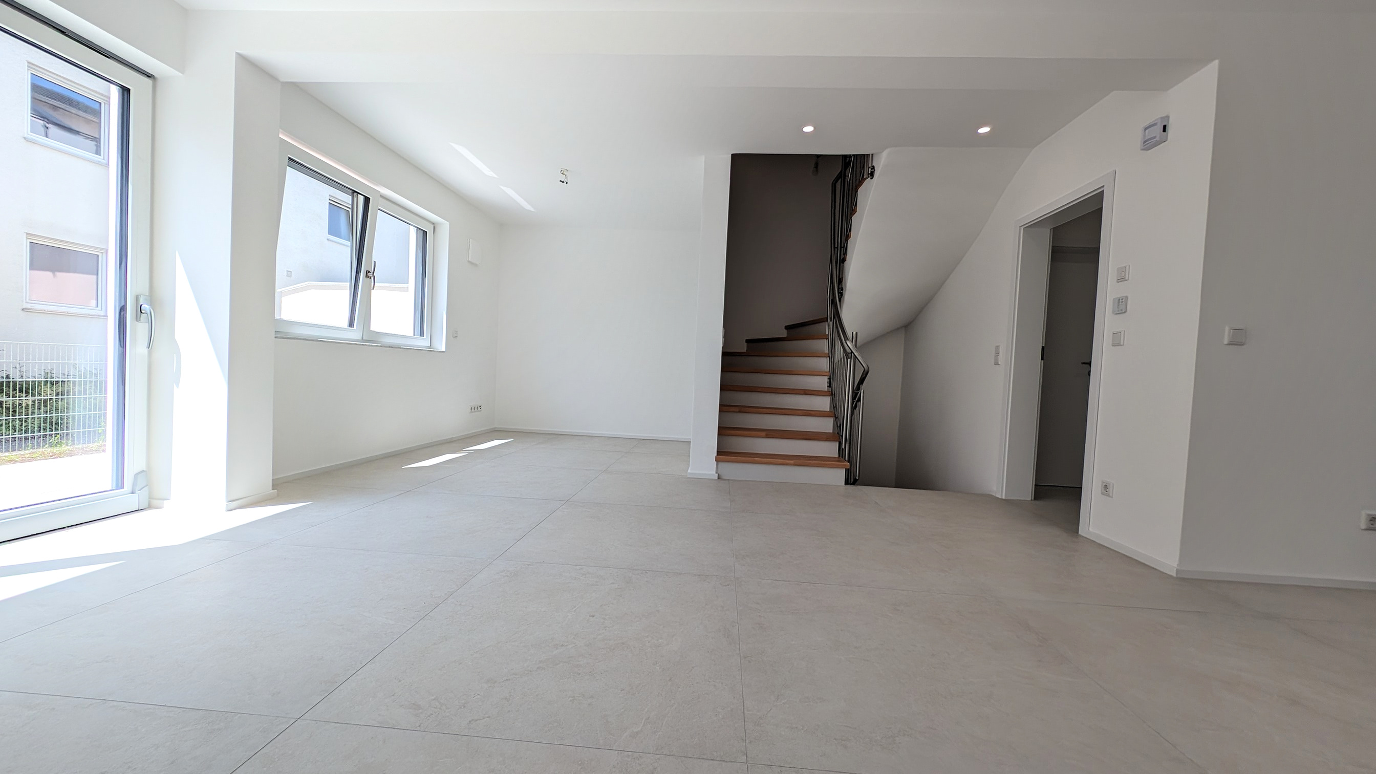 Modernes Neubau-Reiheneckhaus in gehobener Ausstattung in Rosenheim Bild 15