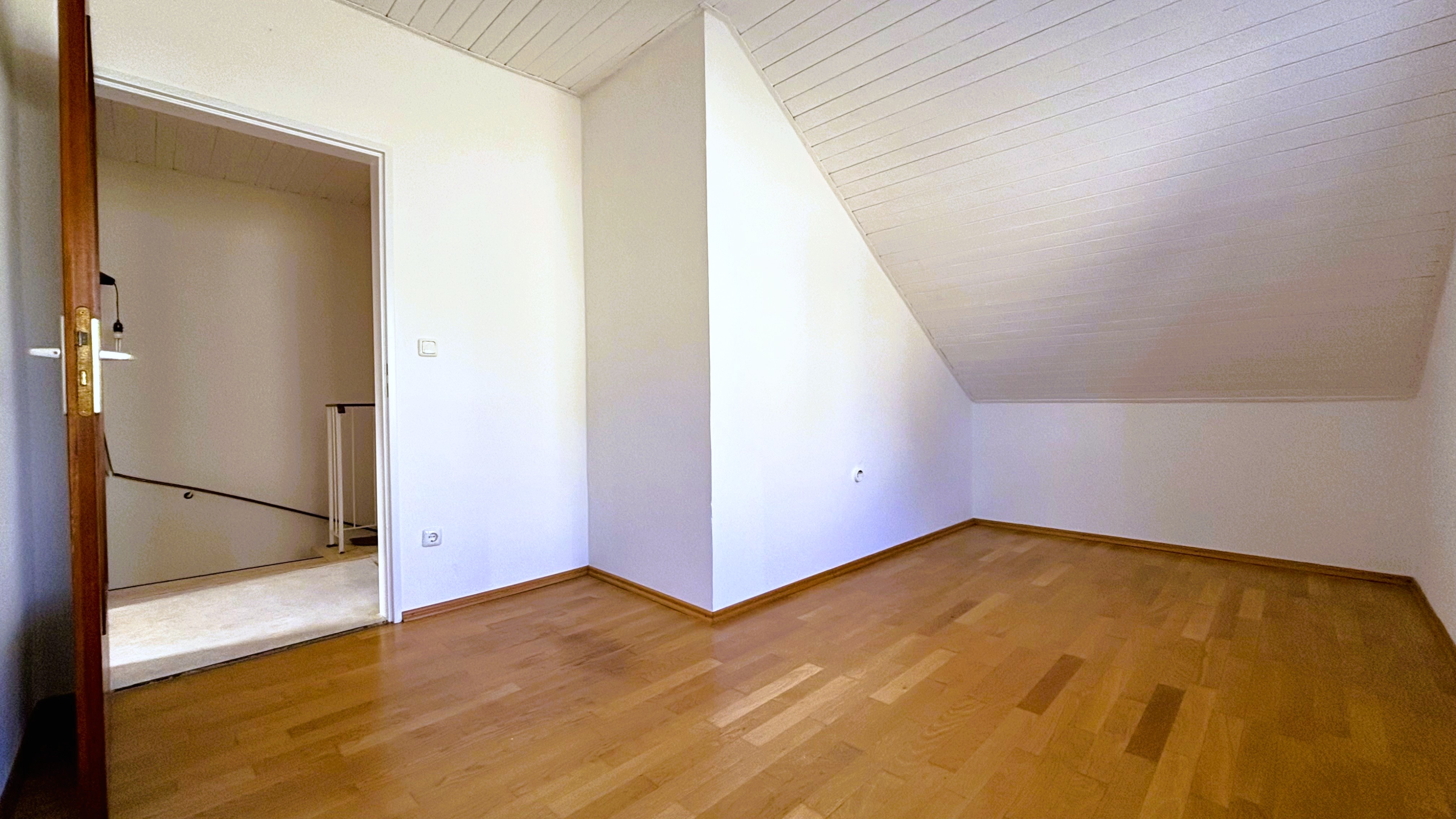 Doppelhaushälfte in ruhiger und zentrumsnaher Lage Gröbenzell Bild 16