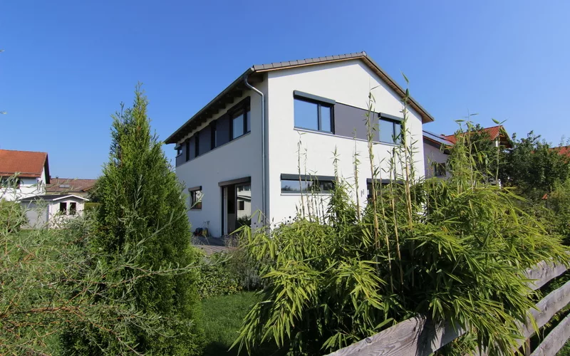 Modernes Einfamilienhaus mit gehobener Ausstattung in Höhenkirchen-Siegertsbrunn