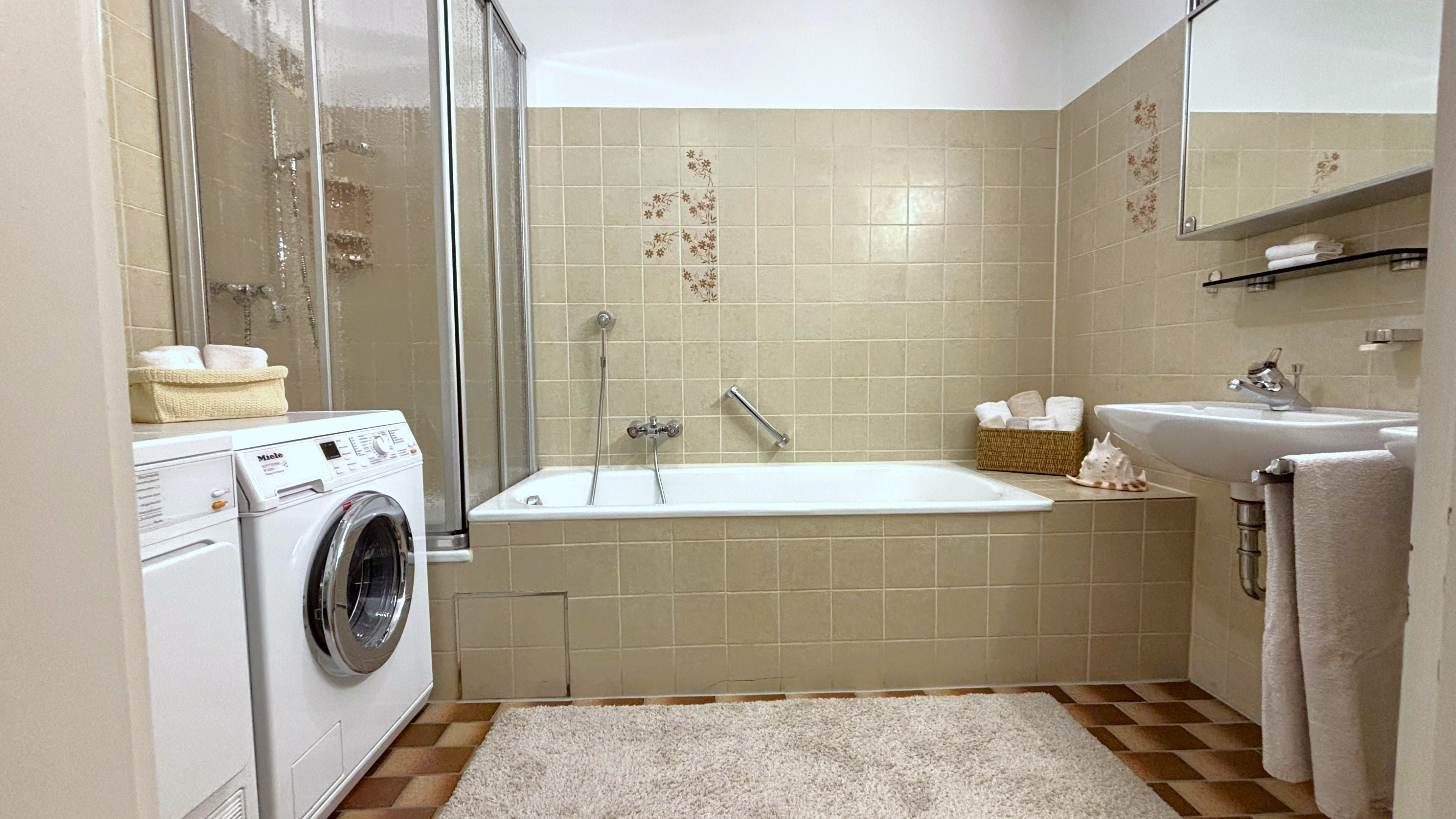 Sehr schöne und sonnige 4-Zimmer-Wohnung in Geretsried-Gartenberg Bild 18