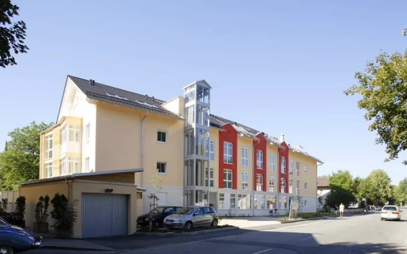 BAUTRÄGERVERTRIEB PRIEN AM CHIEMSEE - APRICOR