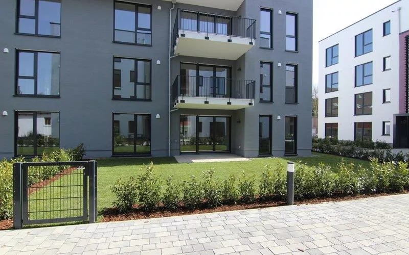 BAUTRÄGERVERTRIEB WOHNANLAGE HOFHEIM -                 "GOLDBACH - LEBEN AM TAUNUS"