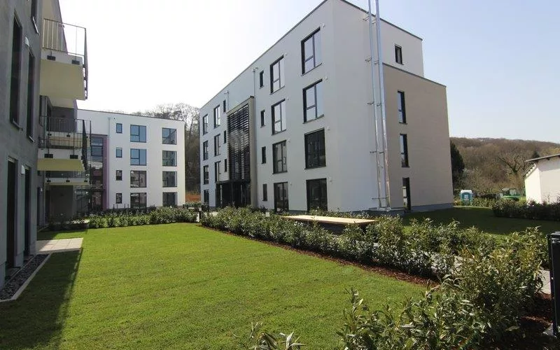 BAUTRÄGERVERTRIEB WOHNANLAGE HOFHEIM -                 "GOLDBACH - LEBEN AM TAUNUS"