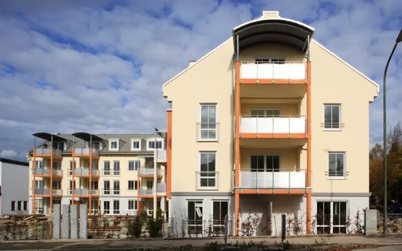 BAUTRÄGERVERTRIEB ZORNEDING - WOHNEN AM WASSERGARTEN